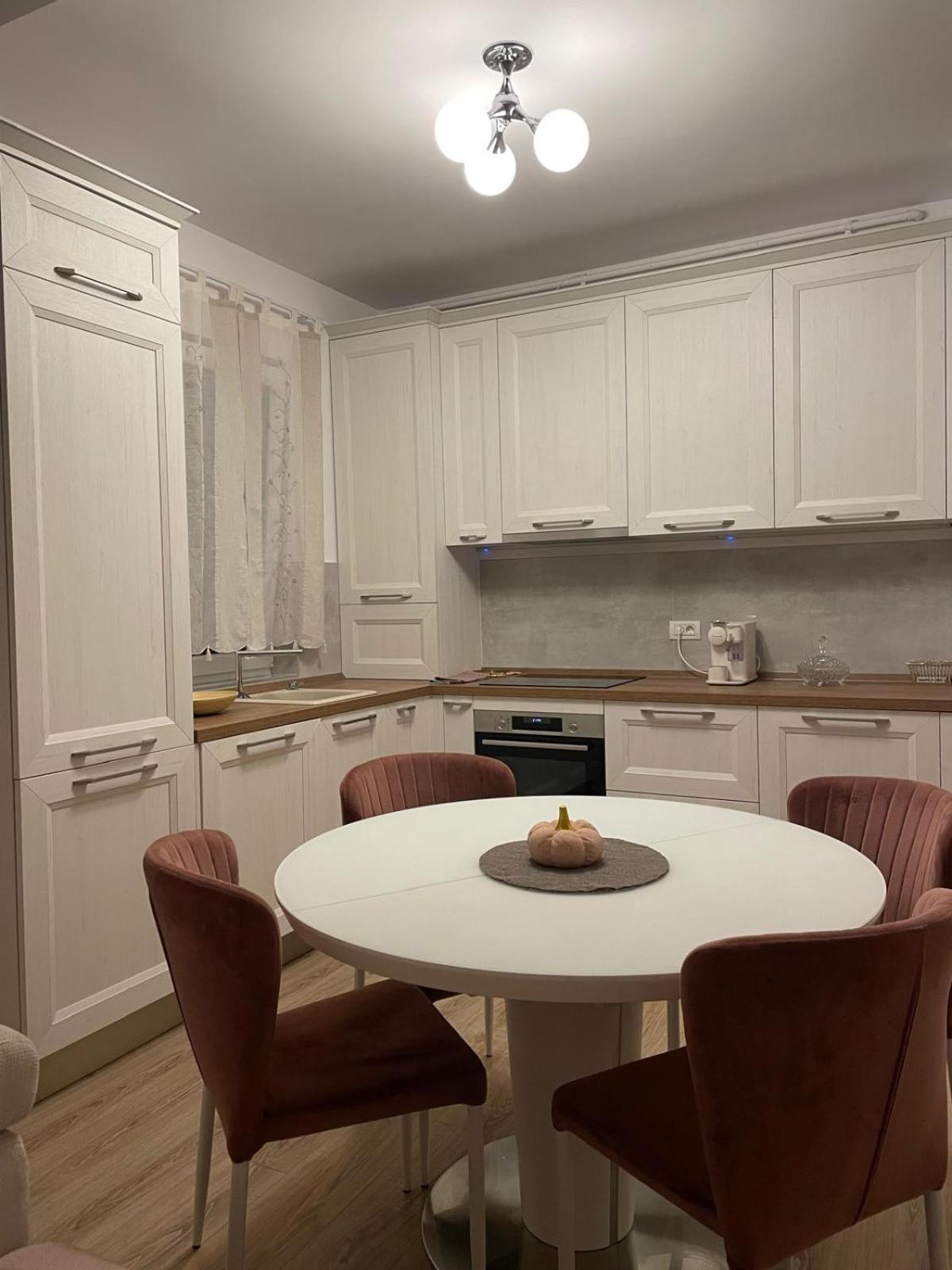 Negruzzi Apartment Dumbravita  المظهر الخارجي الصورة
